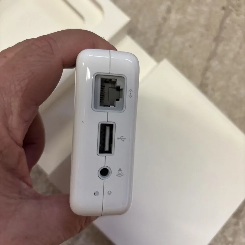 AirPort Express 802.1n Wi-Fi New In Box